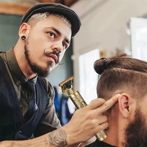 Combo Peluquera + Barbera Buda: Logra Tu Imagen Perfecta